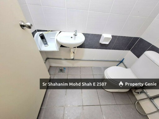 Double Storey With Courtyard at Bayu Perdana Klang