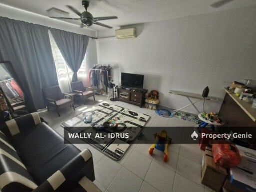 Suria Jelatek Residence