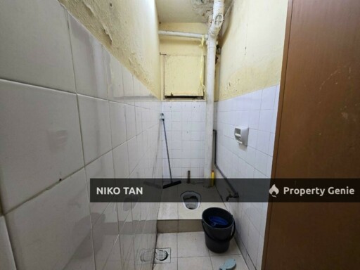 Jalan Dedap 3Sty Shop Permas For Rent