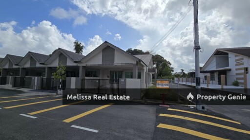 Kota Rawson IM 21 Corner New House for Rent