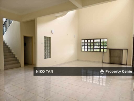 Gate A Double Storey IOI Palm Villa Kulai For Rent