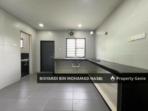 (Fully Renovated & Extended) Double Storey Terrace Taman Salak Perdana, Bandar Baru Salak Tinggi