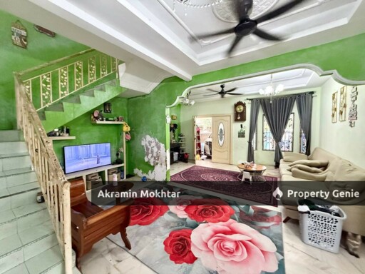 FREEHOLD, FULLY RENOVATED & END LOT | DOUBLE STOREY TAMAN DAGANG RANTAU PANJANG KLANG
