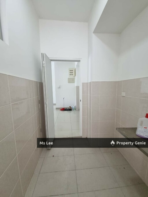 Ceria Residence @ Cyberjaya - near MMU - Block B level 7 - Ready Now