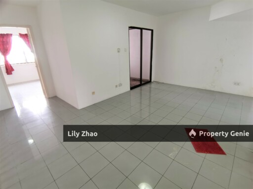 Fully Furnished Waikiki Condo with Sea View & Golf View for Sale @ Tg.Aru, KK City
