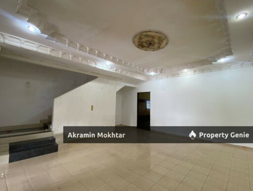 Renovated | Double Storey Terrace Taman Garing Utama, Rawang.