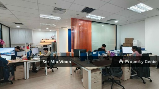 Renovated Office at UOA Business Park @ Kencana Square, Seksyen U1, Glenmarie and Connected to LRT Subang Jaya