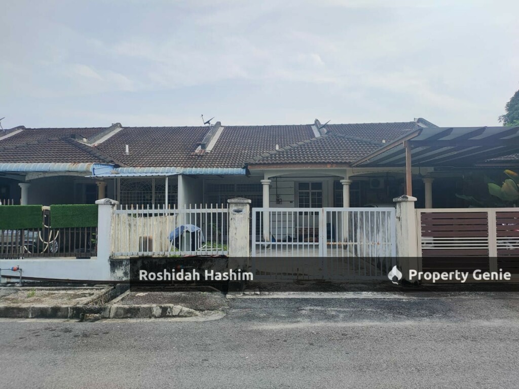 Teres Setingkat Bandar Tasek Mutiara, Simpang Ampat
