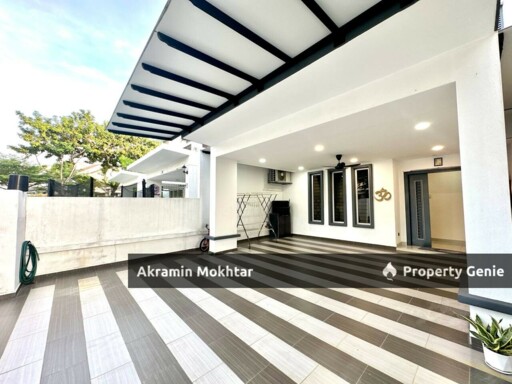 Freehold & Renovated | Double Storey Terrace Viola Alam Impian, Shah Alam