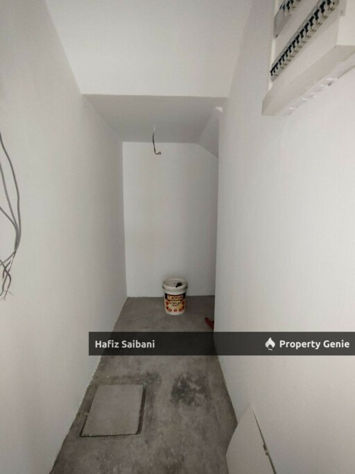 End Lot Double Storey Terrace D' Kayangan Sekyen 13 Shah Alam