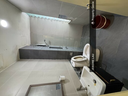 Studio Larkin Epic Residence for Sale