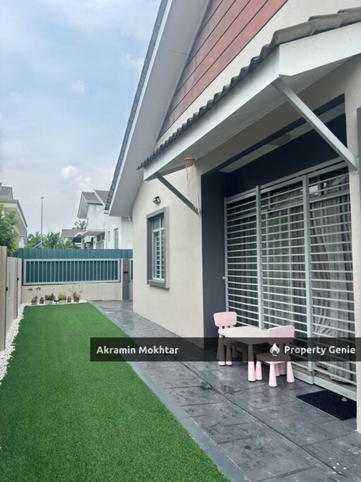 RENOVATED & PARTIALLY FURNISHED | Single Storey Semi-detached @ Taman Bentara, Telok Panglima Garang