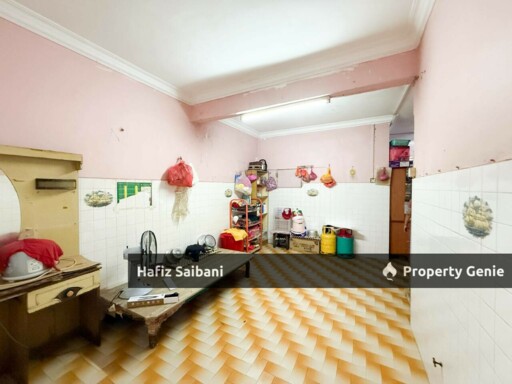 End Lot Single Storey Taman Bunga Melor Klang