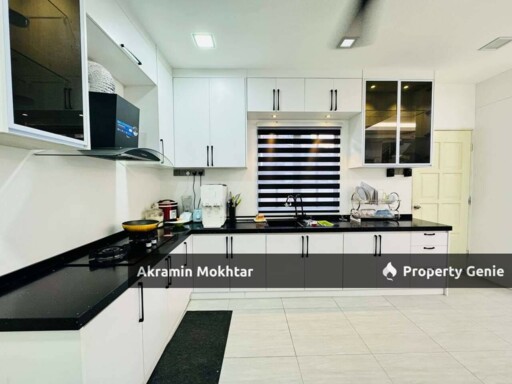 FACING OPEN, CORNER LOT, FULLY FURNISHED & FULLY RENOVATED | Double Storey Jalan Platinum Seksyen 7, Shah Alam