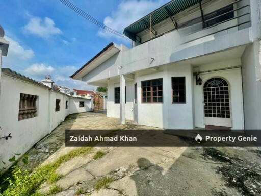 Double Storey SS 19 Subang Jaya Corner Lot Extended Hot Area For Sale