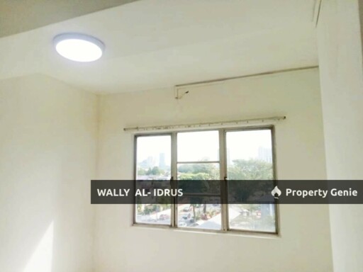 Semi D Renovated with Extra Large Land @ Section 7 Shah Alam
