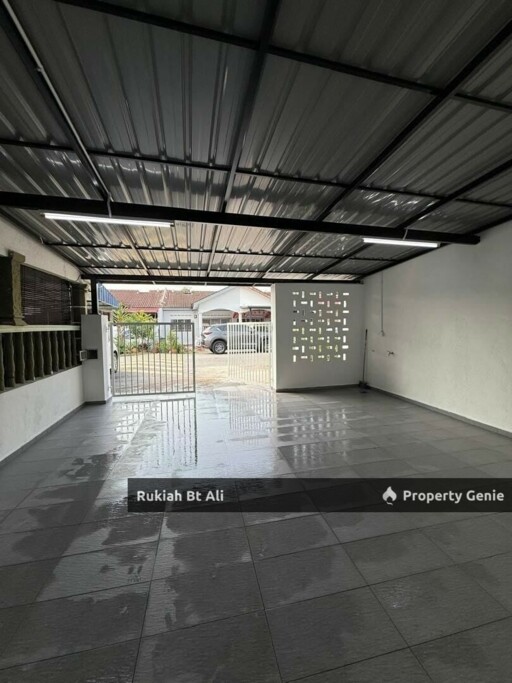 Rumah Cantik in Taman Tanjong Minyak - Leasehold Opportunity