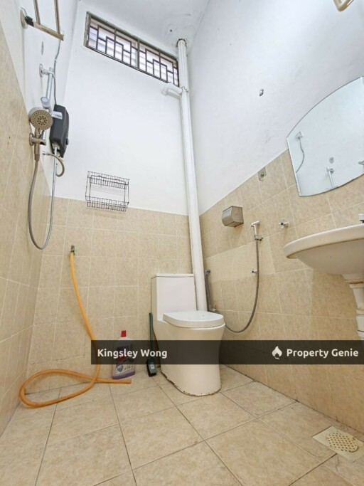 Pengkalan Single Storey Inter Corner Terrace House Facing Field Near Mall