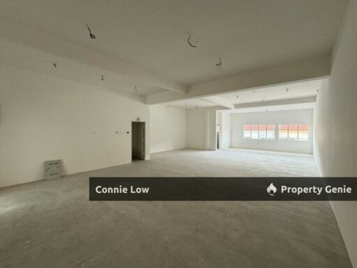 Facing Main Road Bercham Ipoh Double Storey Shop for Sale Perak Ipoh Garden