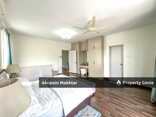 Freehold, Facing Open & Corner Lot | 2 Storey Superlink House Bandar Enstek Nilai Negeri Sembilan