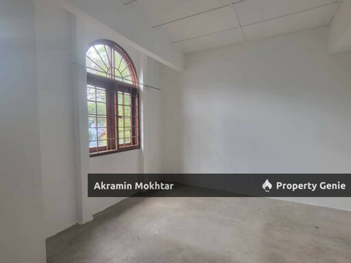 Jalan Mawar Taman Puchong Perdana 2 Storey Terrace House