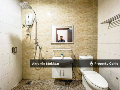 3 Storey Bungalow  Kemuning Residence ,Kota Kemuning  Shah Alam