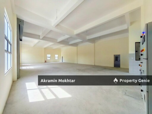 CORNER 2.5 STOREY DETACHED FACTORY TO LEASE Saujana Teknologi Rawang STR