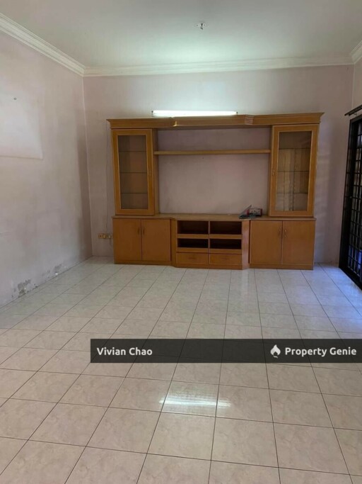 Spacious and Well Maintained Double Storey Terrace in Tasek Ipoh