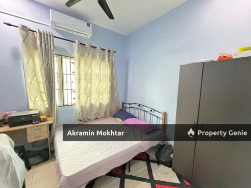 Freehold & Renovated | Semi-D Single Storey House, Taman Meru Harapan, Jalan Jambu Meru Klang  .