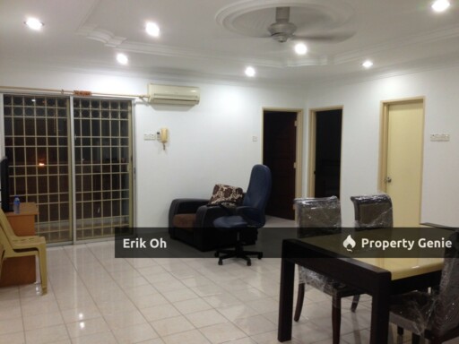 Bayu Puteri Apartment for Sale Fully Furnished Unit with 3 Carparks!