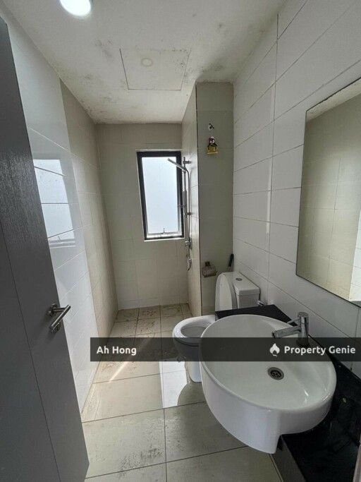 Jb Town / 1 Tebrau / 3bedroom / Partially Furnished / Nearby Ciq