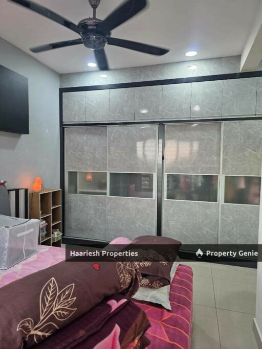 Suriamas Suite Apartment for Rent  JB Town Larkin
