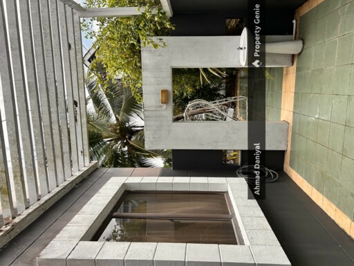 3 1/4 Storey Bungalow @ Batu Ferringhi Penang For Sale