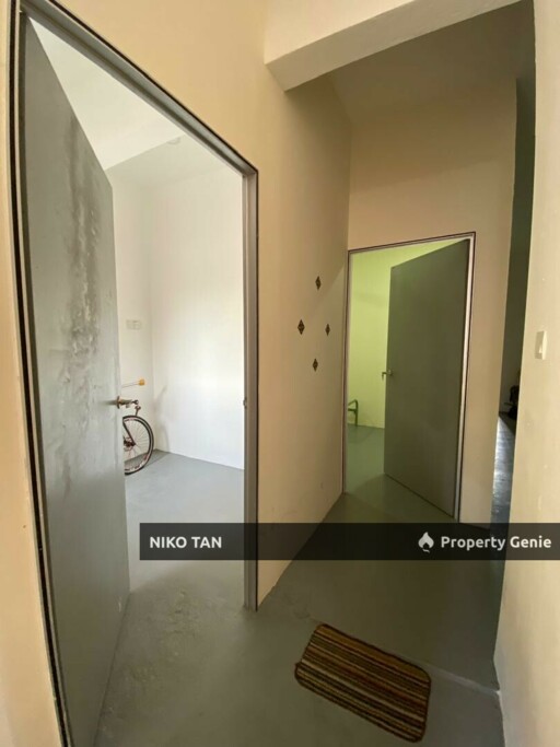 For Rent Double Storey Shoplot First Floor Jln Emas 1, Tmn Sri Skudai, 81300, Skudai, Johor