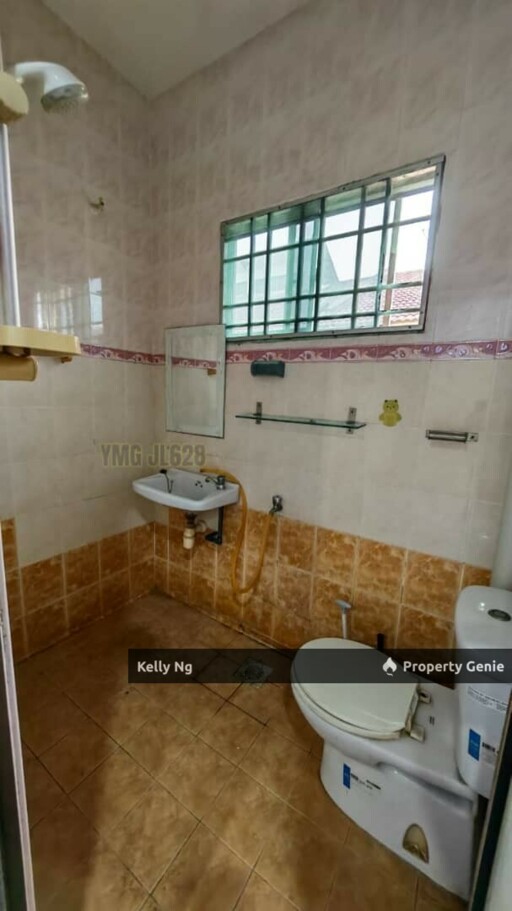 Double Sty House At Klang Utama For Rent