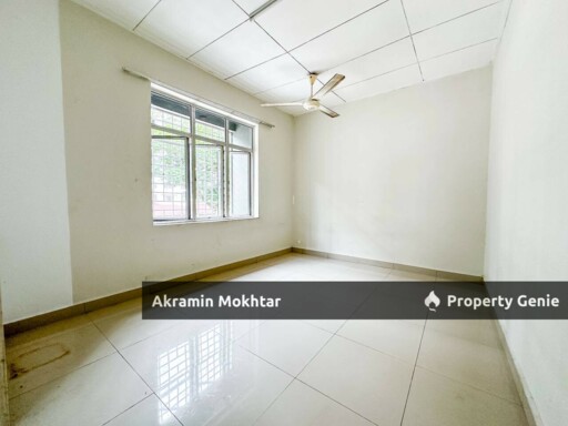 Facing Open | 2 Storey Terrace SS7 Kelana Jaya Petaling Jaya