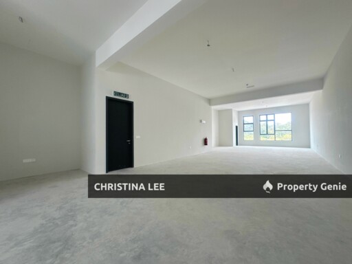 Double Storey Shoplot For Rent