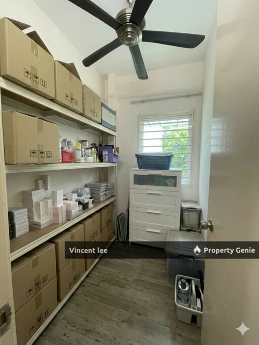 Taman Bukit Serdang , Serdang, Seri Kembangan, 2 Storey Semi-D, Freehold, Renovated Condition