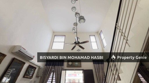2 Unit Sekali Side By Side 1 Owner Renovated 1.5 Storey Bungalow Taman Senawang Perdana, Senawang.