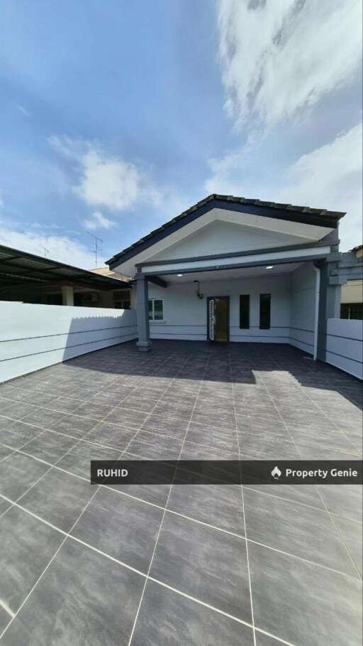 Bandar Putra Kulai Single Storey Terrace House 24x75 Unblock View