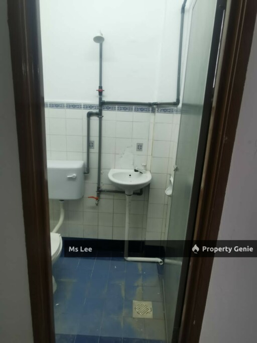 3rd Floor Shop Apartment RM 350 (Pasar Malam) -Taman Sentosa @ Klang- Ready 30/9
