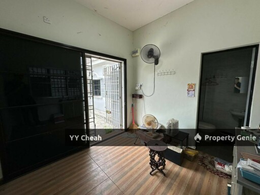 Bercham One Storey Bungalow Corner For Sale, Great Location