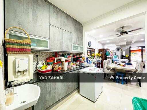 Taman Pinggiran USJ, Subang Jaya | 2-Storey Terrace 4 Bedrooms | RM830K - Renovated with Approval and Well Maintained