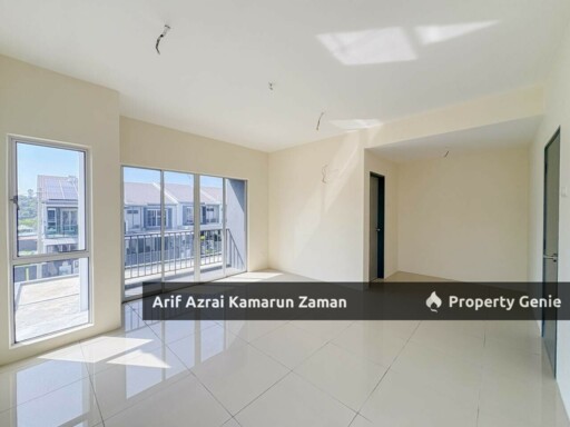 [For Sale] Corner Lot Double Storey Terrace House, Vista Mutiara 3A Bukit Sungai Long | 4R4B | RM950,000