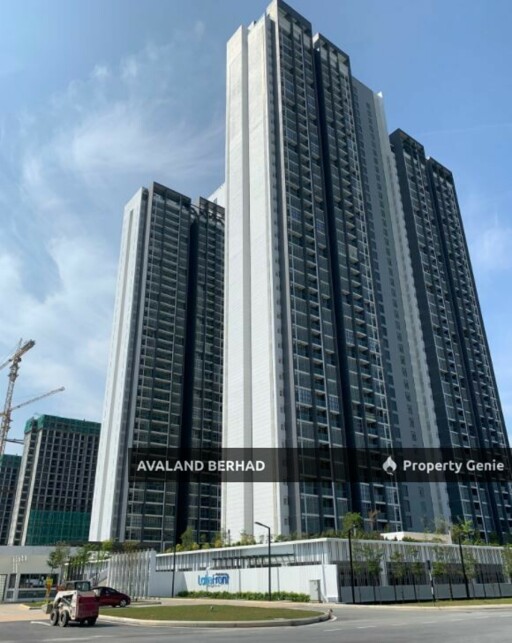 Diandra @ Lakefront Residence