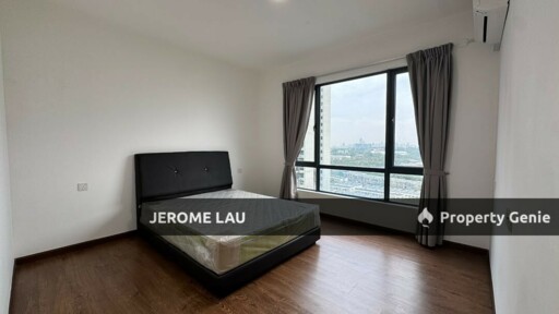 Country Garden Central Park Ensuite Room with Private Bathroom RM1200