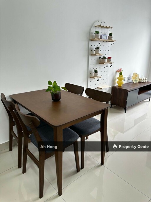 Jb Town / Nearby Ciq / Walking Distance / 2bedroom / Fully Furnished