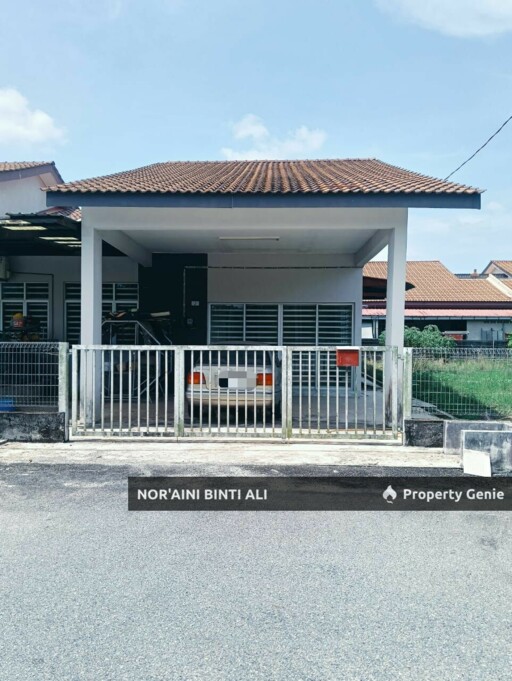 Semi-D Cornerlot Perumahan Makmur Mahkota Jaya, Gambang Kuantan