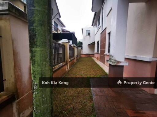 Lake Villas @ Austin Perdana