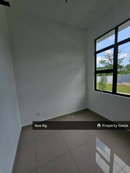 Ponderosa Callista / Permas Jaya